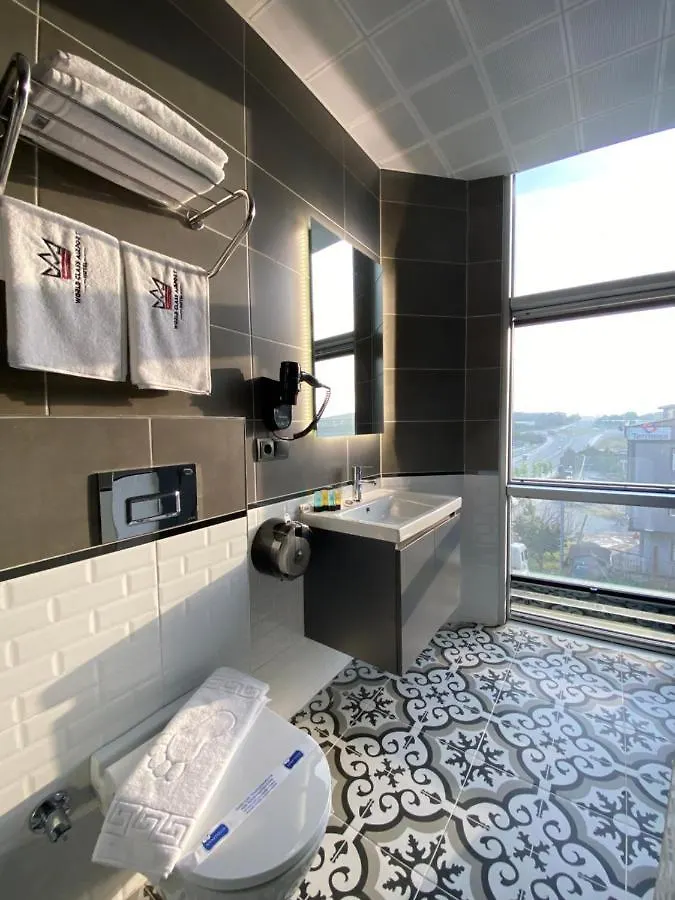 World Class Hotel - Istanbul International Airport Arnavutkoy Turquía